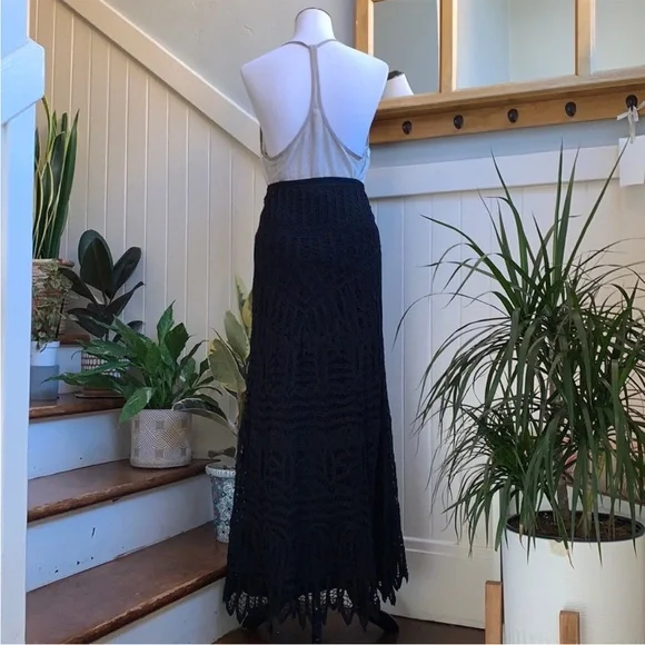 NWT Twelfth Street By Cynthia Vincent Lace Maxi Skirt/Dress in Black